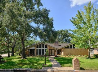 5222 Westerham Pl, Houston, TX 77069