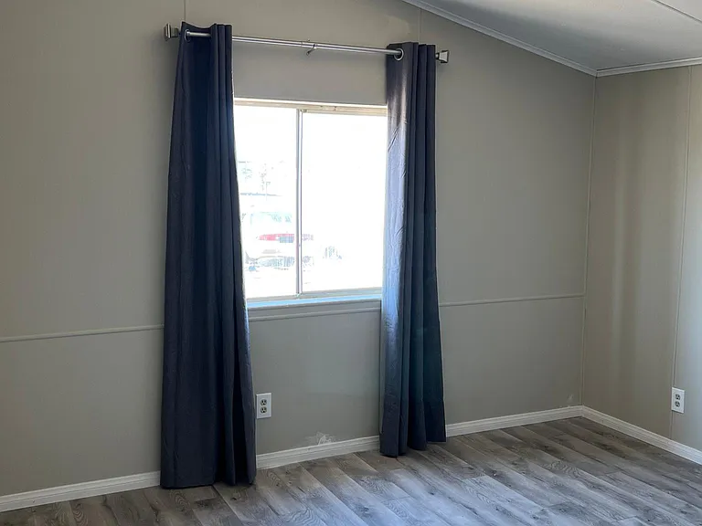 4902 S El Ranchero Rd — Photo 4