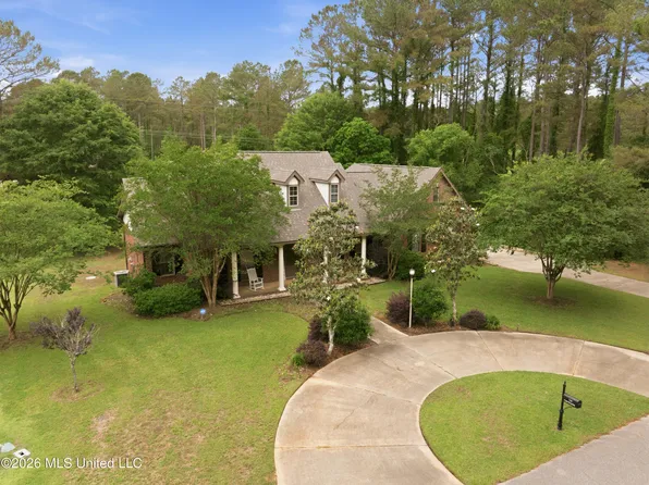 130 Cambrooke, Hattiesburg, MS 39402