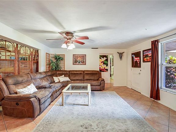 5th image of 4376 Groveland Ave