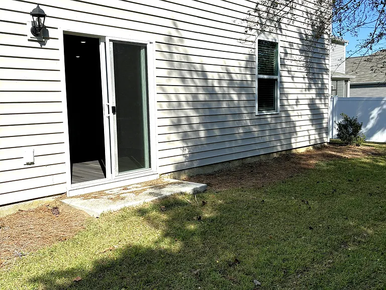 100 Kelsey Ct — Photo 56