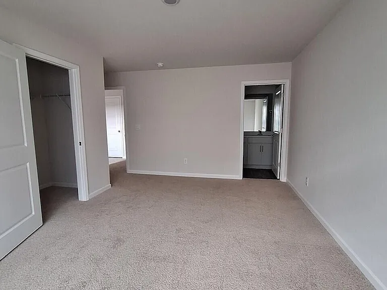 3200 Tatlock Way #E — Photo 11