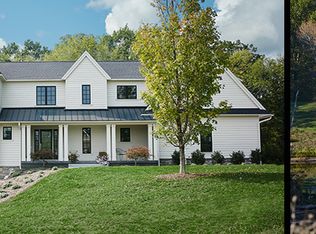 3715 Lake Birch St NE, Grand Rapids, MI 49525