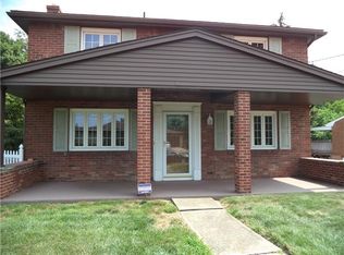 215 Wainwright Dr, McKeesport, PA 15132