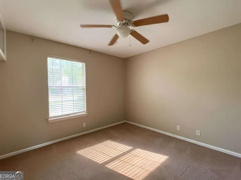 108 Crestwood Ct — Photo 9