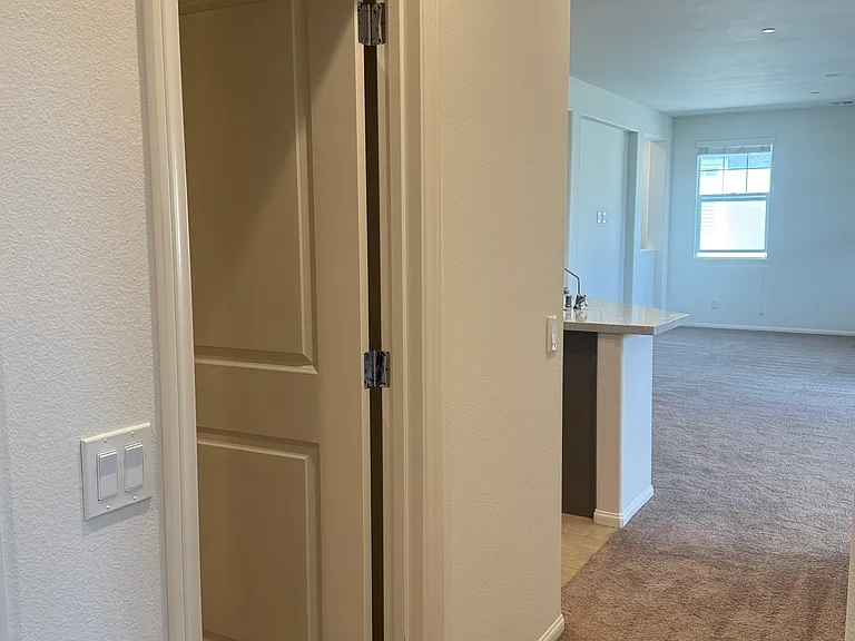 6621 Calle Koral — Photo 16