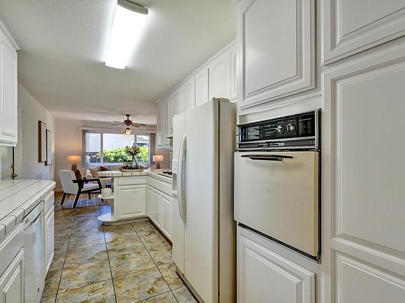 3rd image of 1394 Bobwhite Ave