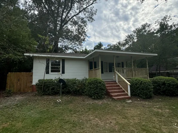 5767 Helen Dr, Mobile, AL 36618