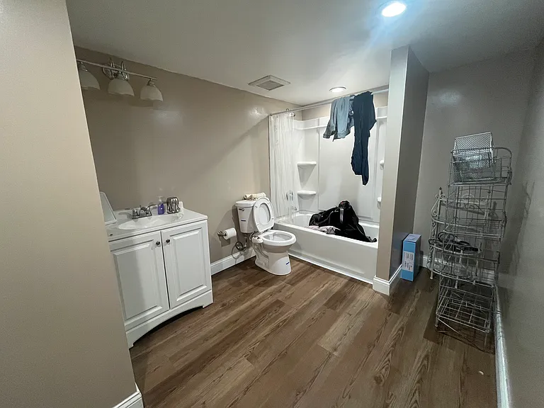 6268 Cabanne Ave — Photo 13