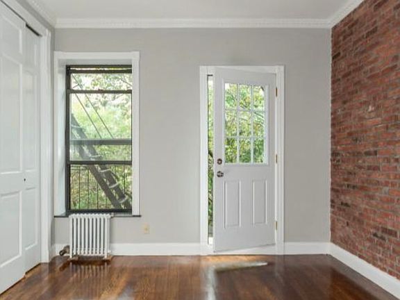 2nd image of 327 E 8th St #C3