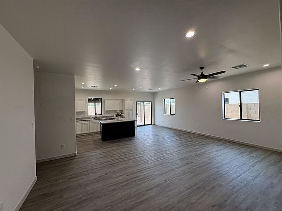 5th image of 4311 W 31st Pl