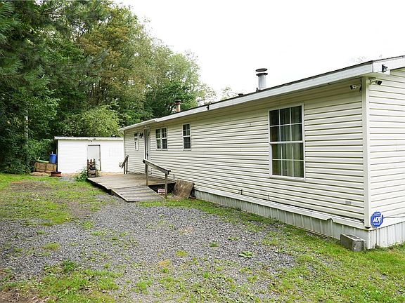 3rd image of 292 Corbett Ave