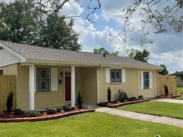 236 Della Ln, Westwego, LA 70094
