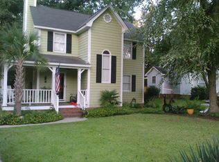 180 Golden Pond Dr, Lexington, SC 29073