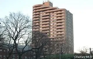 1523 Central Park Ave #16F — Photo 1