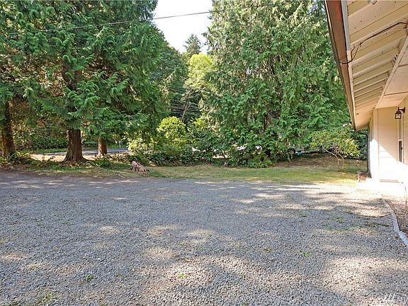 2nd image of 26005 Pioneer Way NW