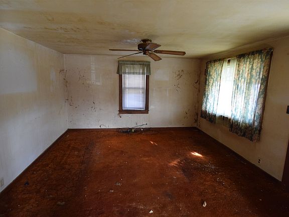 5th image of 8111 S Atlee St