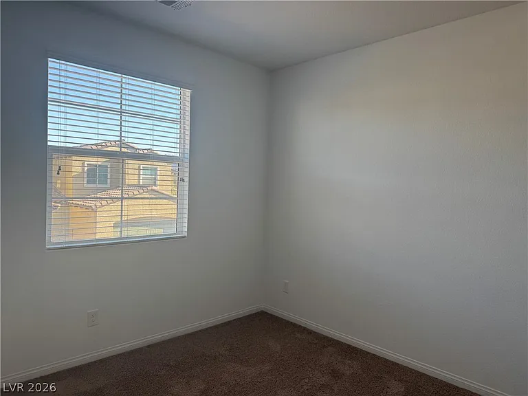 208 Vanhoy Ave — Photo 11