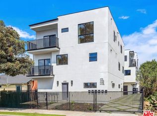 4701 Saturn St, Los Angeles, CA 90019