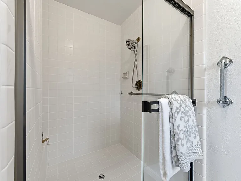 112 Madison Ave #109 — Photo 21