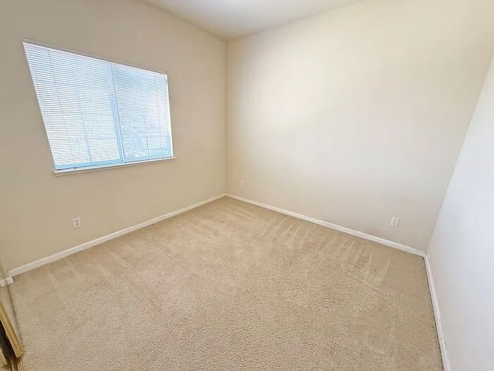 3236 Pomerado Dr — Photo 17