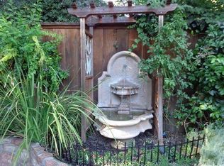 225 Stoddard Ave, Modesto, CA 95354