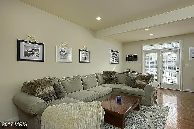 7810 Tuckahoe Ct — Photo 12
