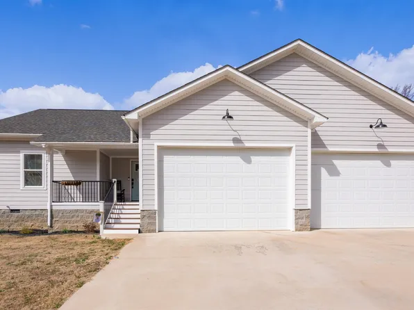 34 Natures Trl, Huntingdon, TN 38344