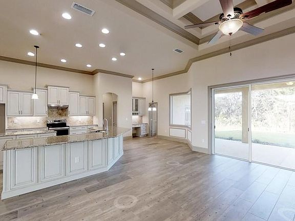 3rd image of 1404 Lilly Anne Ln