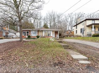 368 Fountain St S, Cambridge, ON N3H 1J3