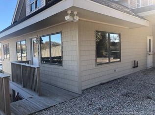 26 Channelside Dr, Old Saybrook, CT 06475