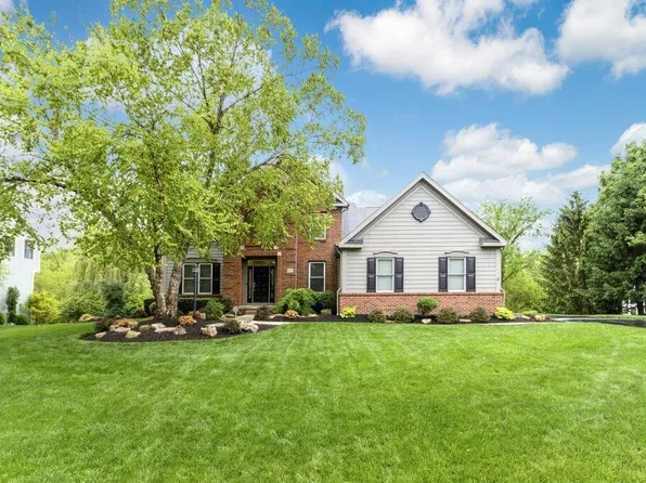 6271 Spinnaker Dr, Lewis Center, OH 43035