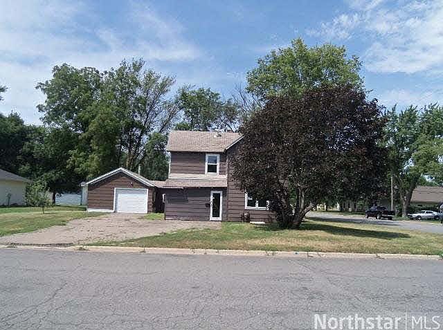 1st image of 200 S Eagle Street