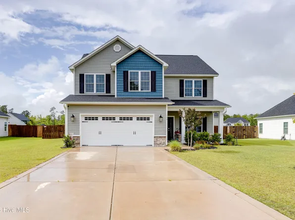148 W Broughton Lane, Rocky Point, NC 28457