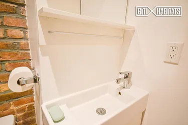 Rented by Citi Habitats