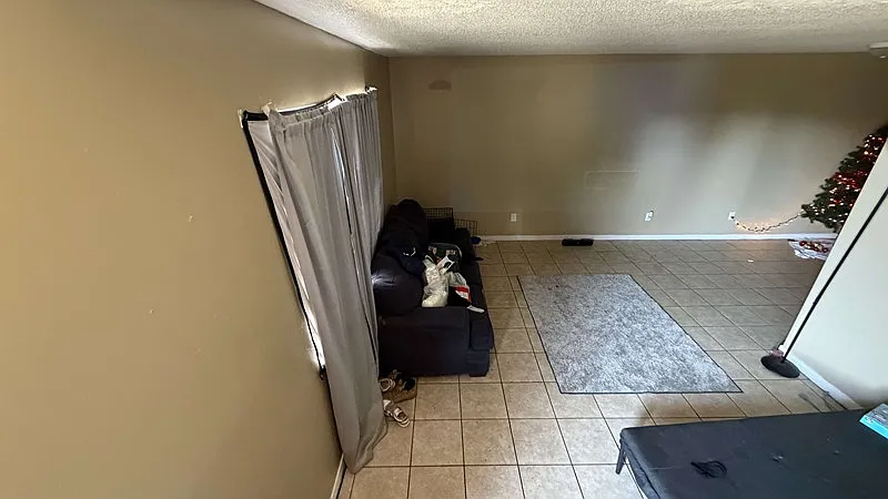 2 bed, $750 — Photo 4