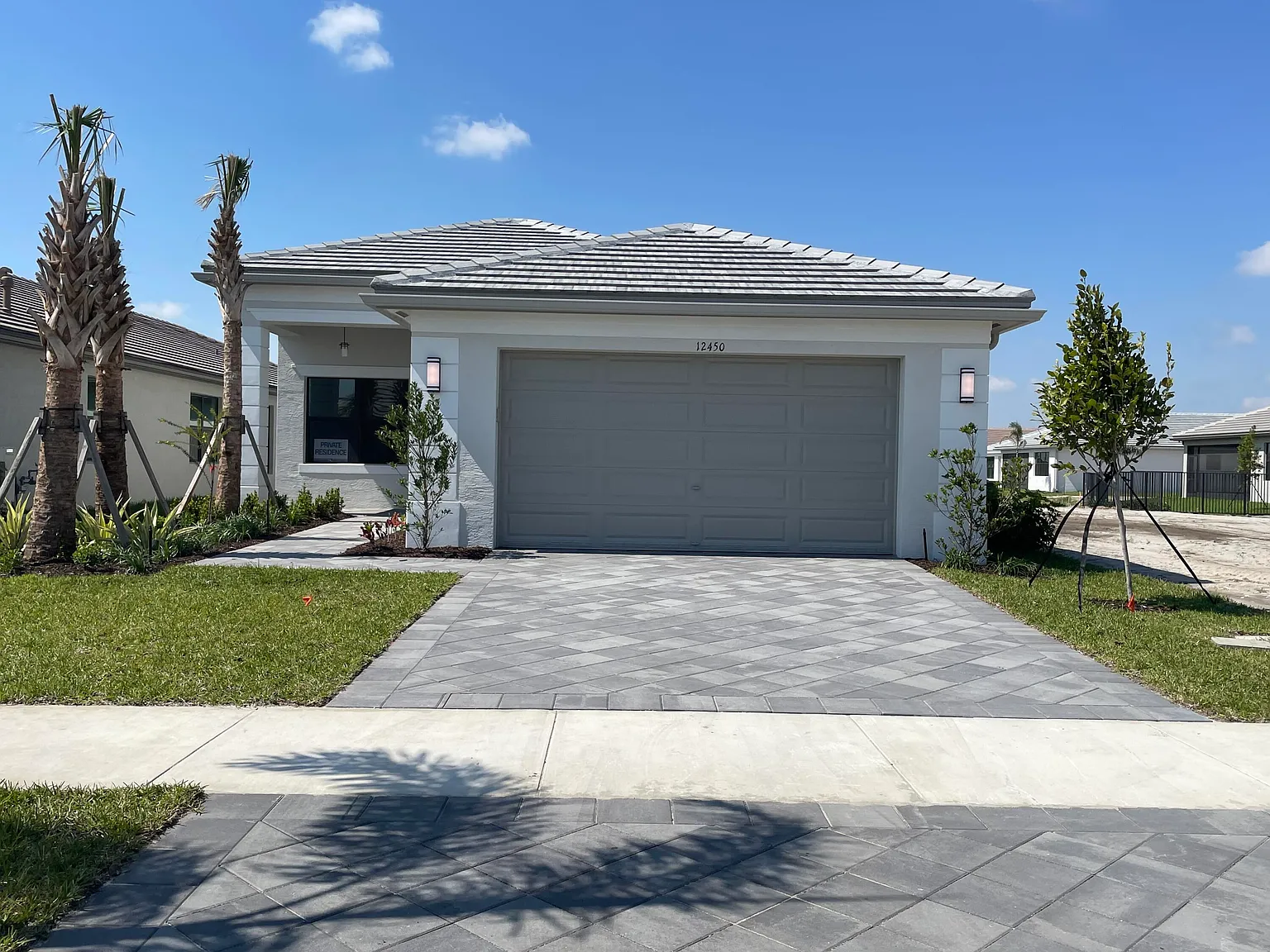 3 bed, 2.5 bath, 2254 sqft, $4,000 — Photo 1