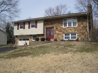 2119 E Queens Way, Bloomington, IN 47401
