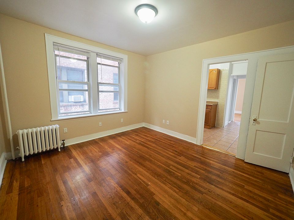 1st image of 21-63 27th St #3
