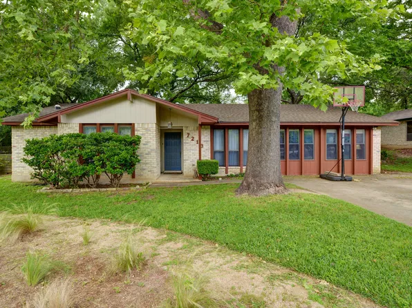 7213 S Brook Dr, Austin, TX 78736