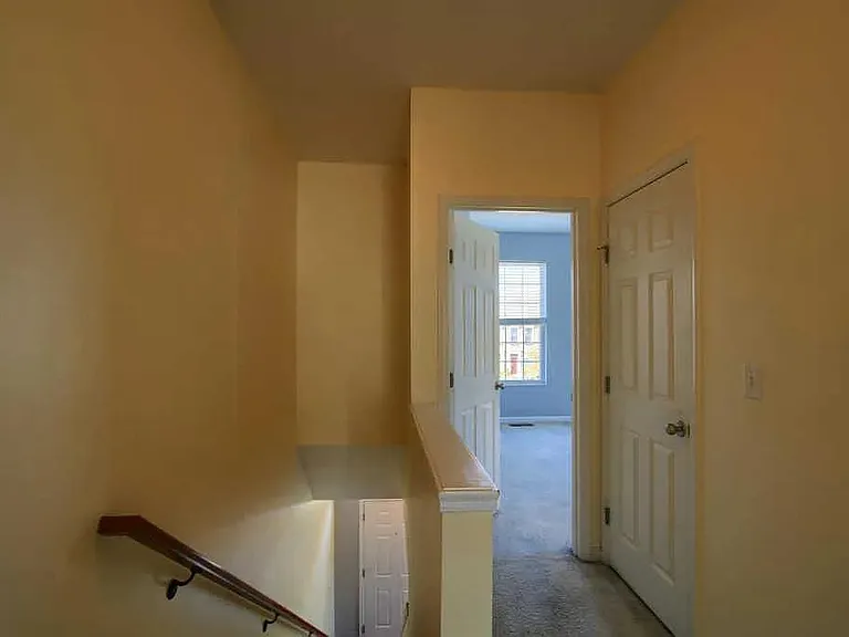 1434 Laurel Park Dr — Photo 12