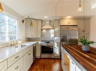 270 N Fostertown Dr, Newburgh, NY 12550