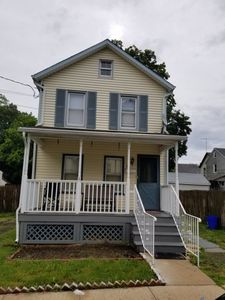 14 Conover St, Freehold, NJ, 07728