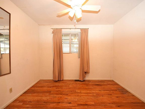 2nd image of 75 Beamer St