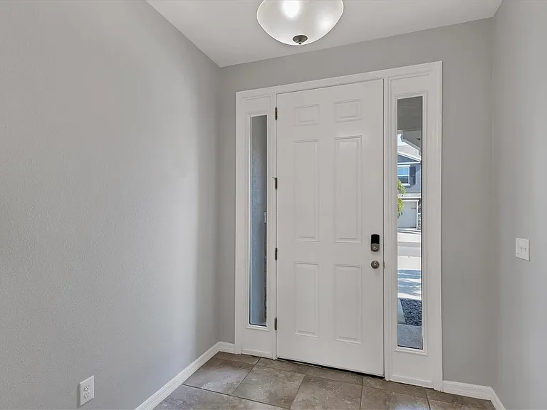 8657 Palmer Park Cir — Photo 10