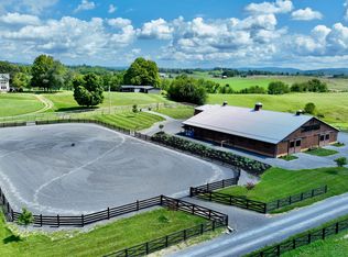 3476 Fairview Rd, Lewisburg, WV 24901