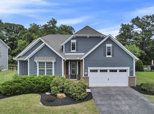 2442 Edgehill Dr, Powell, OH 43065