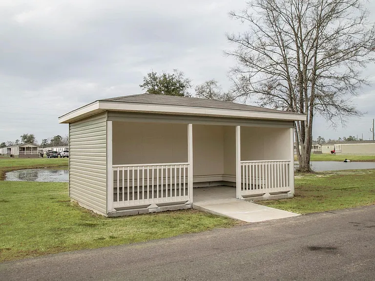 Mosswood Estates — Photo 10