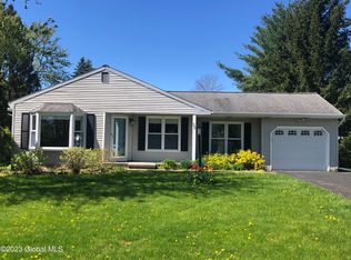 22 Linda Ln, Waterford, NY 12188