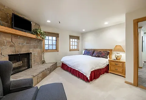 8015 Cache Dr — Photo 19